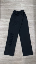 Load image into Gallery viewer, Aliest Lounge Pants - Black
